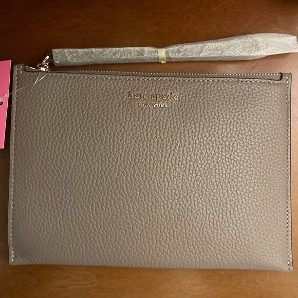 Kate Spade ♠️ wristlet - Picture 9 of 10